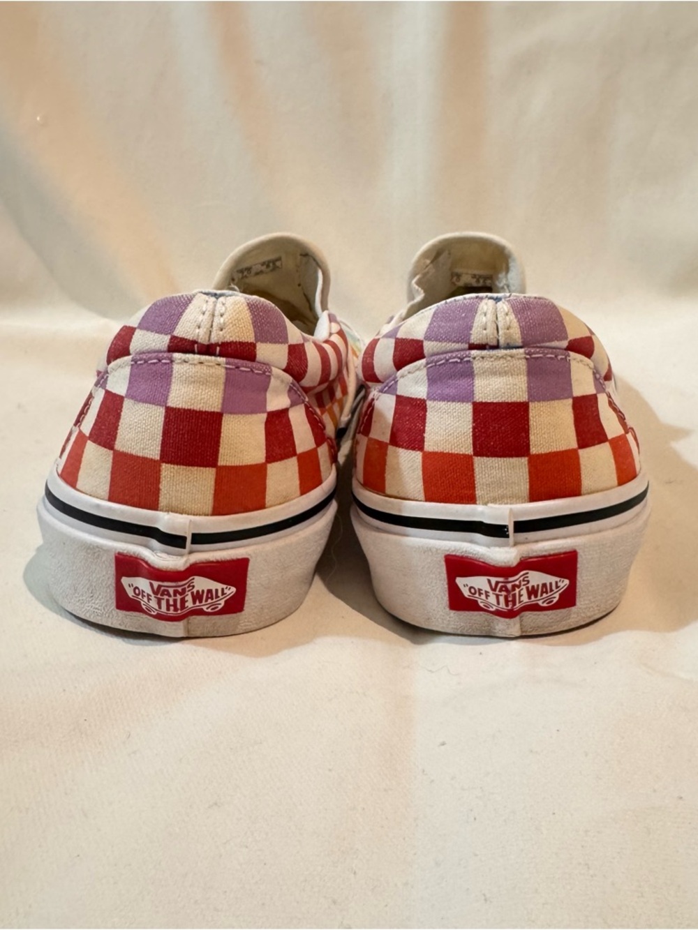 Vans Unisex 7 Men/8.5 Wmn Slip On Rainbow Checkerboard Skate Shoe EUC PRIDE - Picture 6 of 8